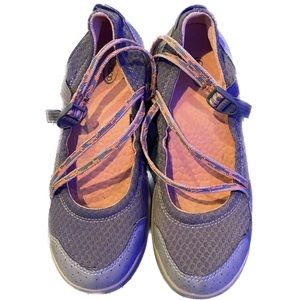 Chaco Mary Jane, grey with orange, size 9, excellent used condition.